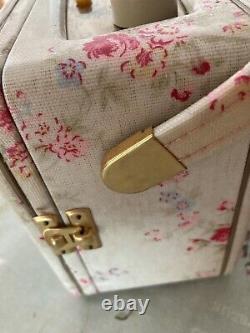 £199 Cath Kidston Washed Rose Oilcloth Fabric Roberts Retro 50s RD50 DAB Radio