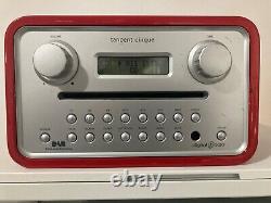 FERRARI RED, TANGENT CINQUE RETRO CD/DAB CLOCK RADIO W 21 cm H 12.5 cm D 20 cm