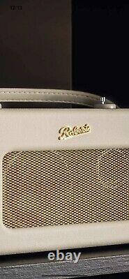 Roberts Revival iStream3 Portable Retro Smart Digital Radio Rastel Cream