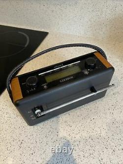 Roberts Vintage Portable Retro Dab Fm Digital Radio Mains Or Battery LCD Display