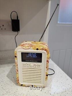 VQ Emma Bridgewater Mini Retro Radio In Marmalade