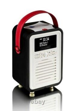VQ Retro Mini Digital-Radio Doll Face DAB+ Fm Bluetooth Alarm Function Clock