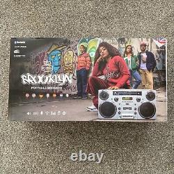 GPO Brooklyn Boombox Portable Argent/Chrome Rétro Lecteur CD Bluetooth Radio DAB+