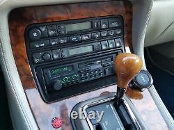 Kit d'installation pour radio rétro Jaguar X300 et XJ40 avec point bleu Bremen SQR 46DAB