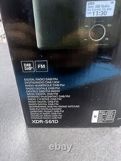 Radio portable Sony XDR-S61D DAB/DAB+ avec réveil, minuteur de mise en veille, batterie et secteur - Noir